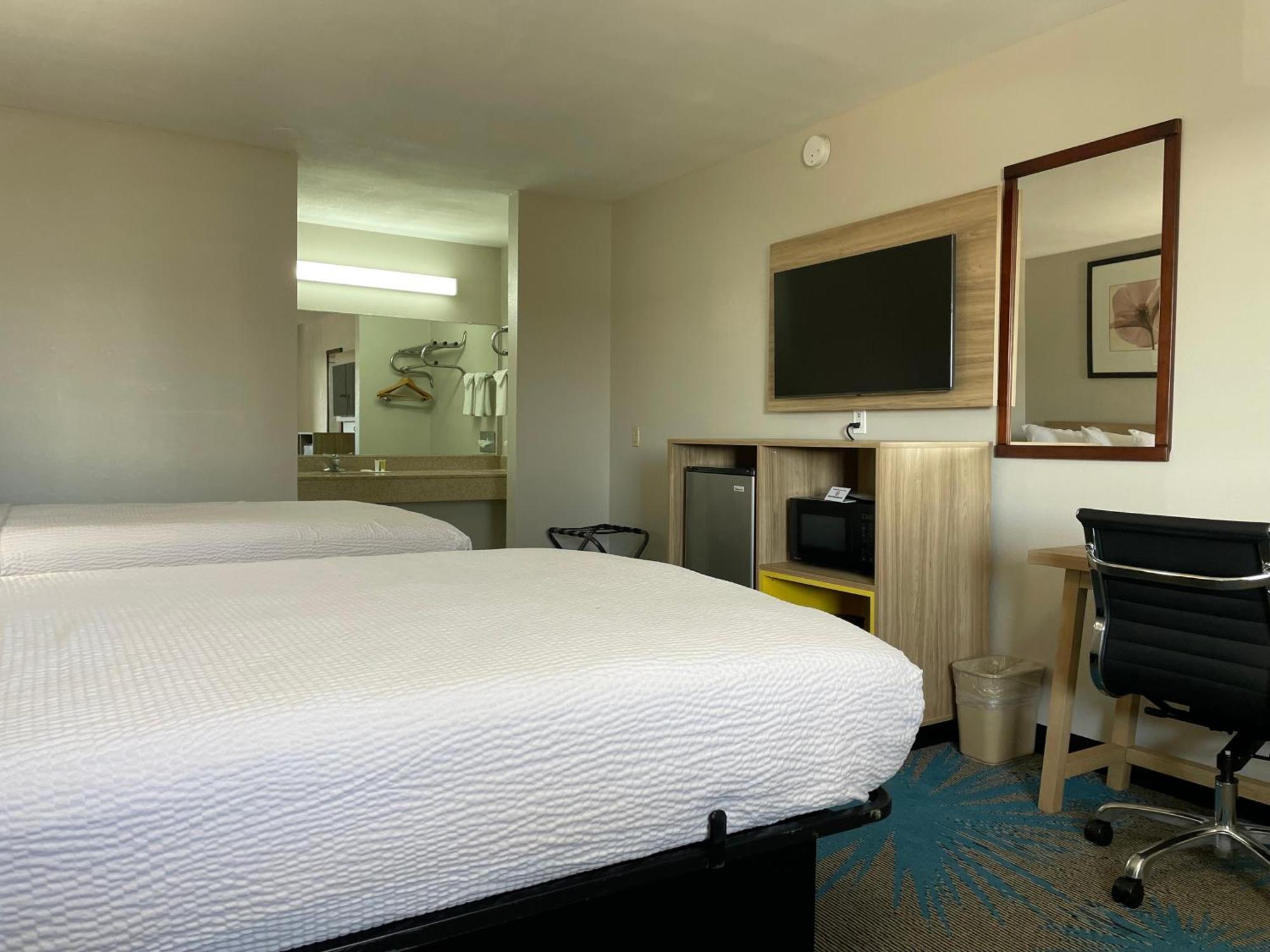 Hotel Days By Wyndham Temple