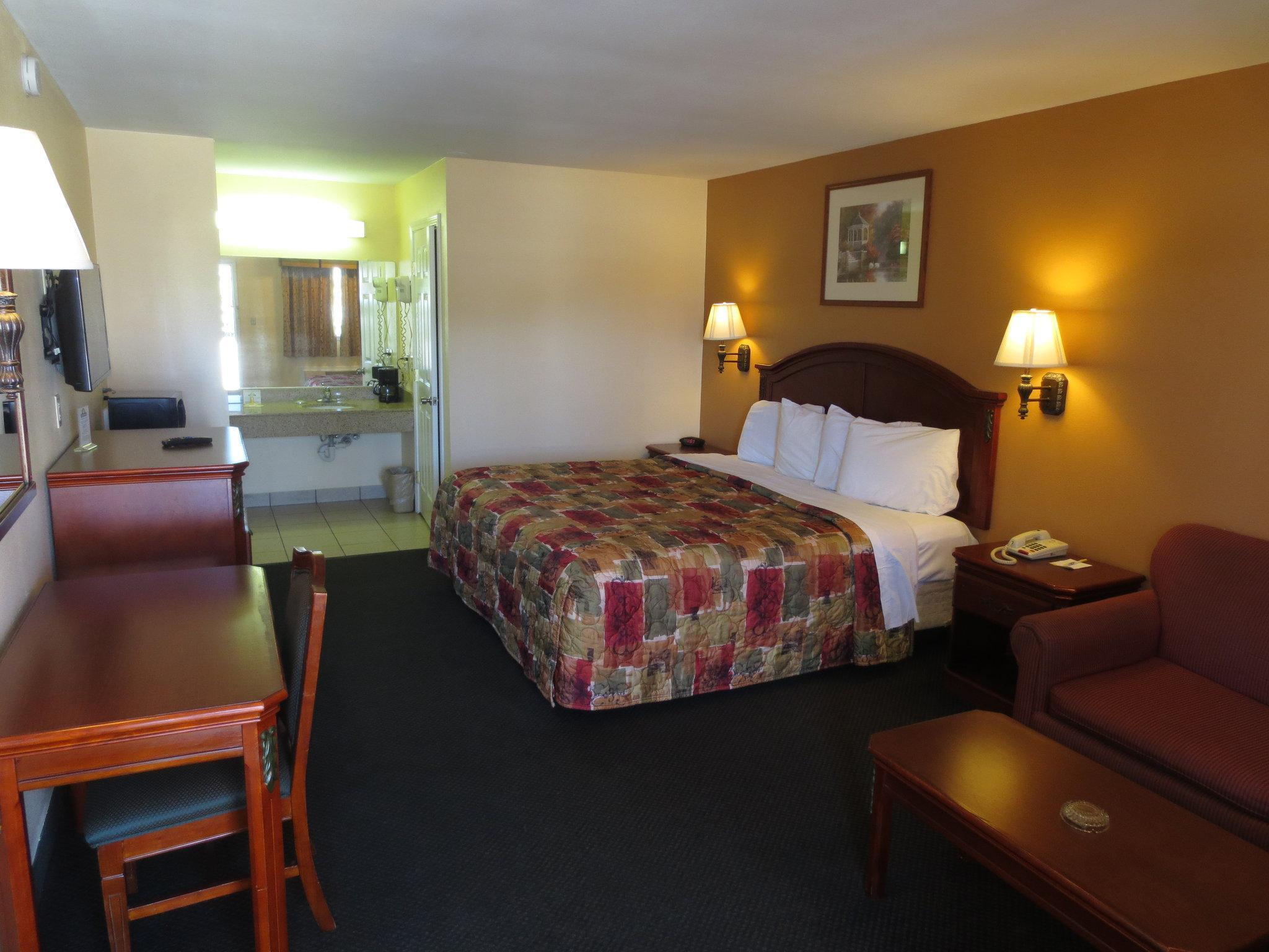 Hotel Days Temple
